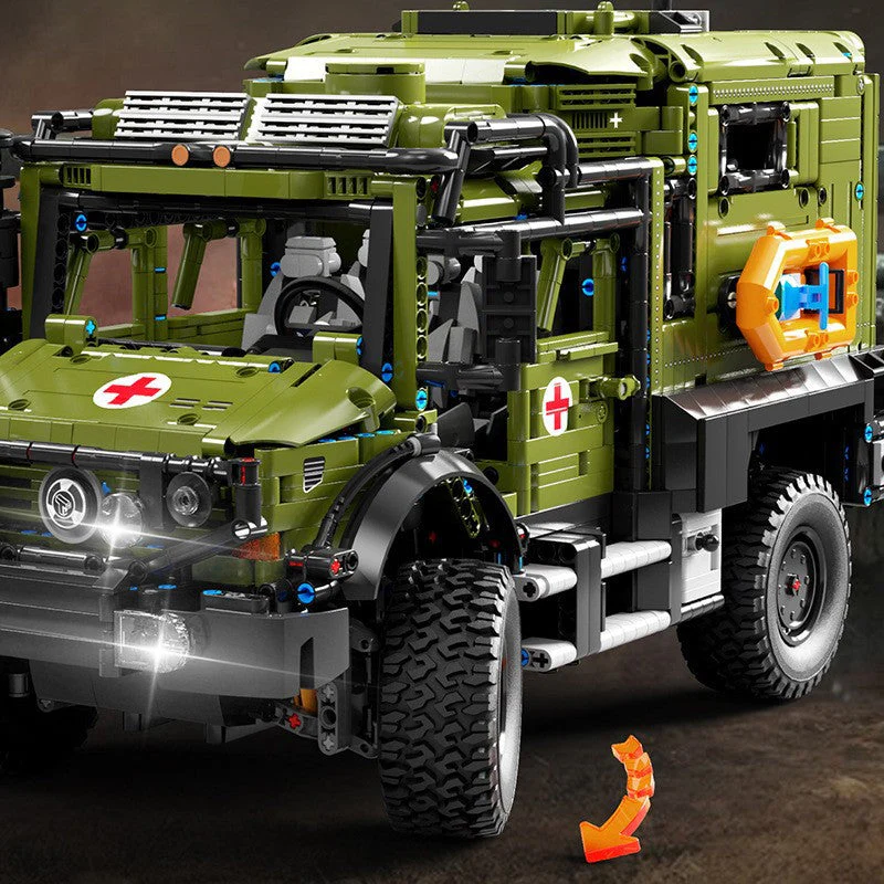 3850PCS T4023 Unimog Rescue Vehicle - Image 2