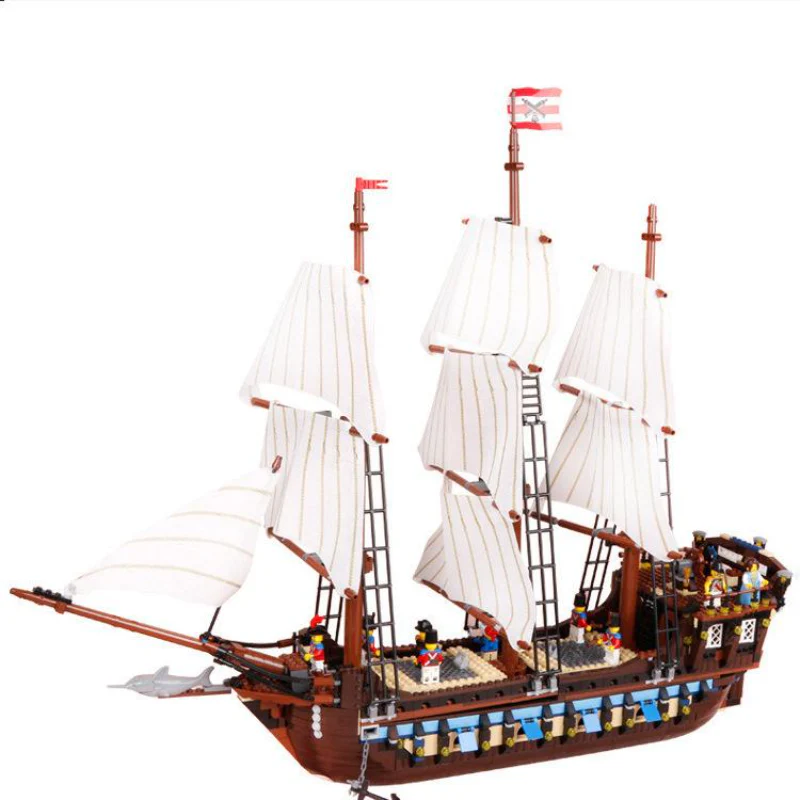 1709 pcs Imperial Flagship 19022 10210 - Image 2