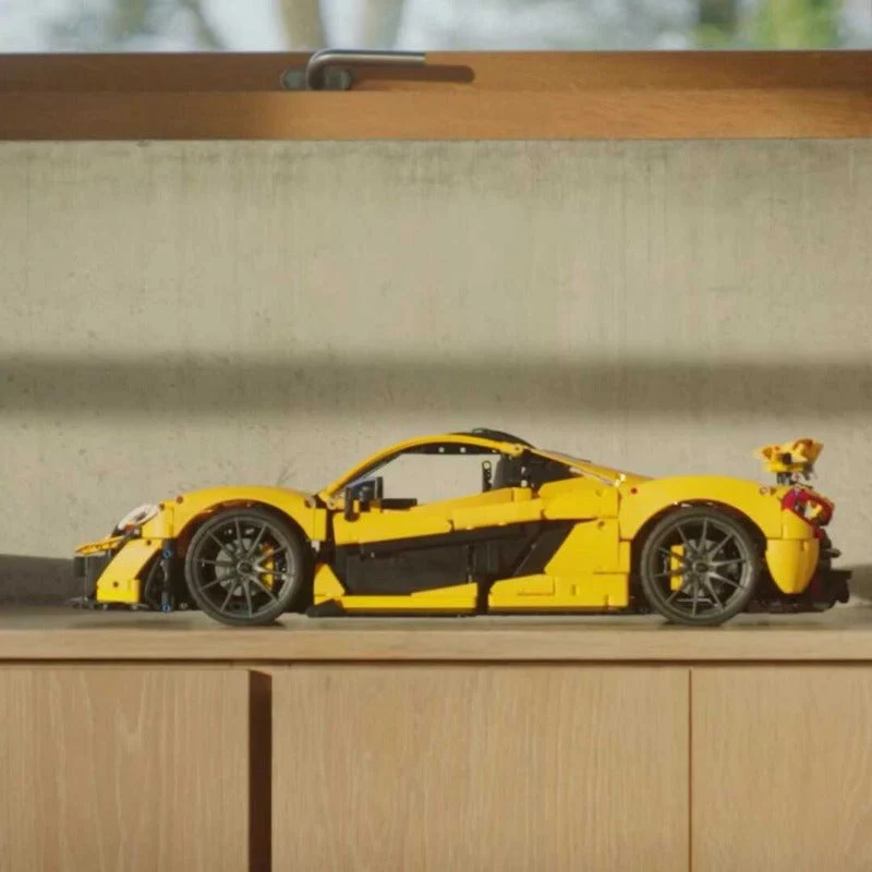 (Ship from US warehouse) 3893 pcs McLaren P1 1:8 - Image 3